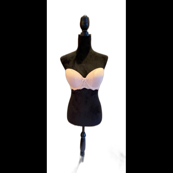 Victoria Secret  Bra Nude Strapless Size 32DDD Underwire with Lace Overlay Sexy! - Picture 1 of 10